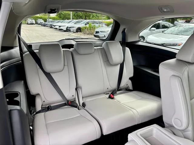 new 2026 Honda Odyssey car, priced at $43,165