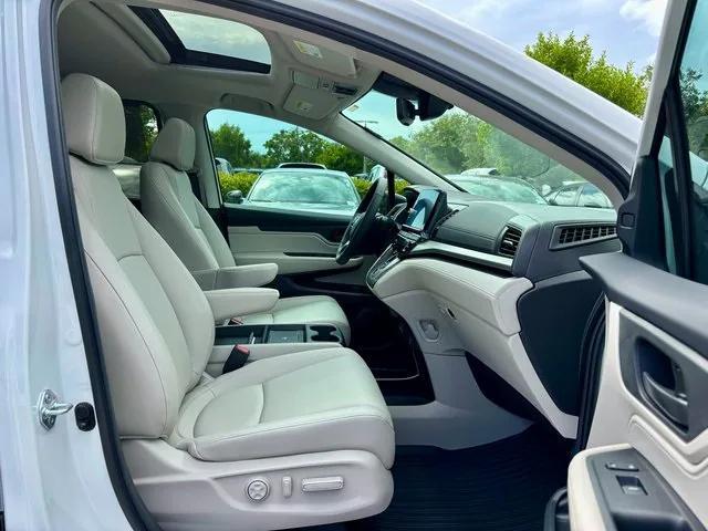 new 2026 Honda Odyssey car, priced at $43,165