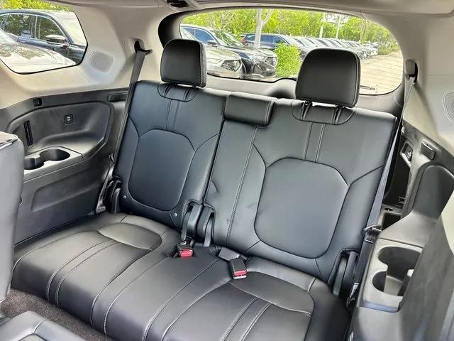 new 2025 Honda Pilot car, priced at $50,344