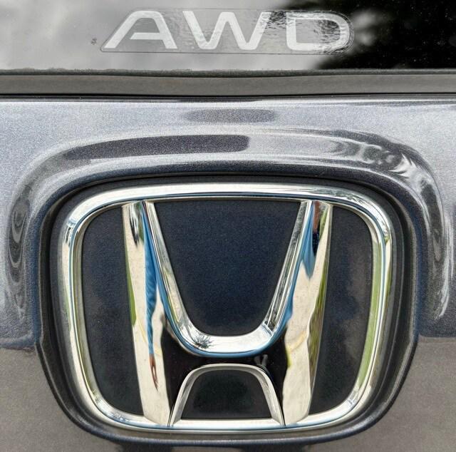 used 2023 Honda CR-V Hybrid car, priced at $26,421