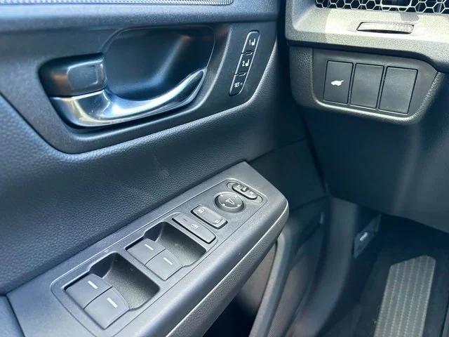 new 2026 Honda CR-V Hybrid car, priced at $40,175