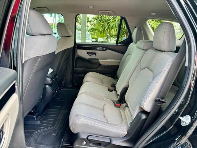 used 2023 Honda Pilot car, priced at $22,277