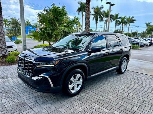 used 2023 Honda Pilot car, priced at $22,277