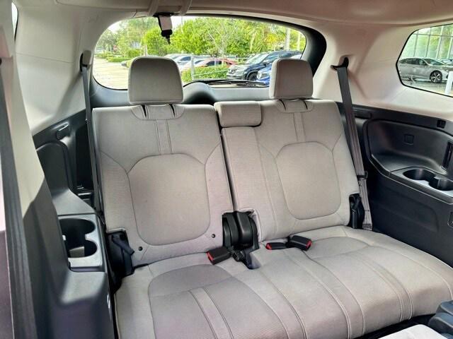used 2023 Honda Pilot car, priced at $22,277