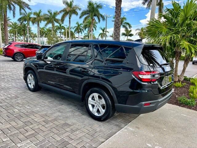 used 2023 Honda Pilot car, priced at $22,277