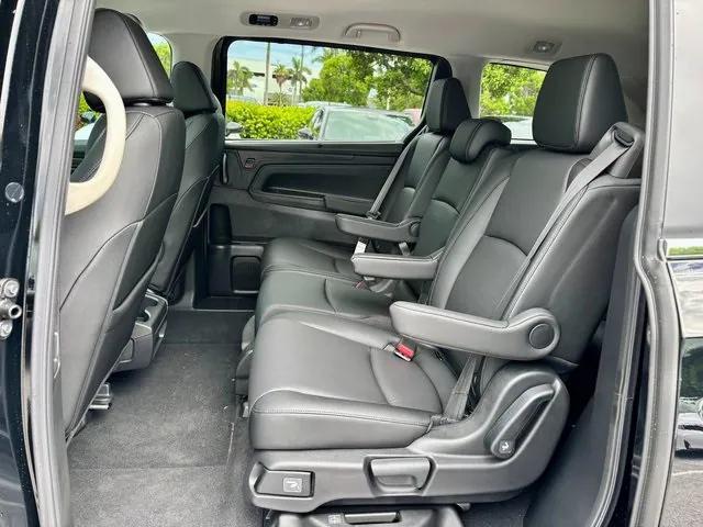 new 2026 Honda Odyssey car, priced at $42,319