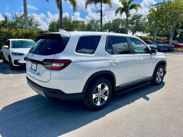 new 2025 Honda Pilot car, priced at $44,496