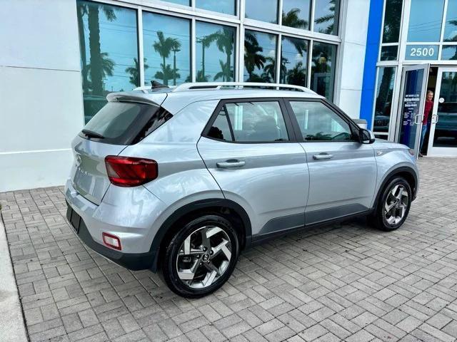 used 2022 Hyundai Venue car, priced at $18,287
