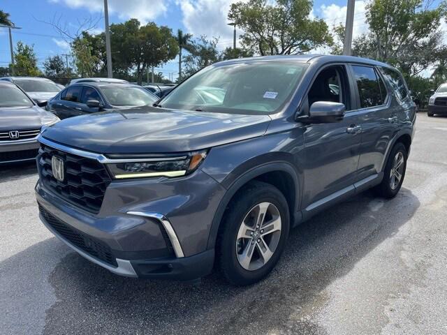 used 2023 Honda Pilot car, priced at $33,500