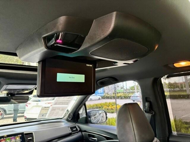 used 2020 Honda Pilot car, priced at $27,990