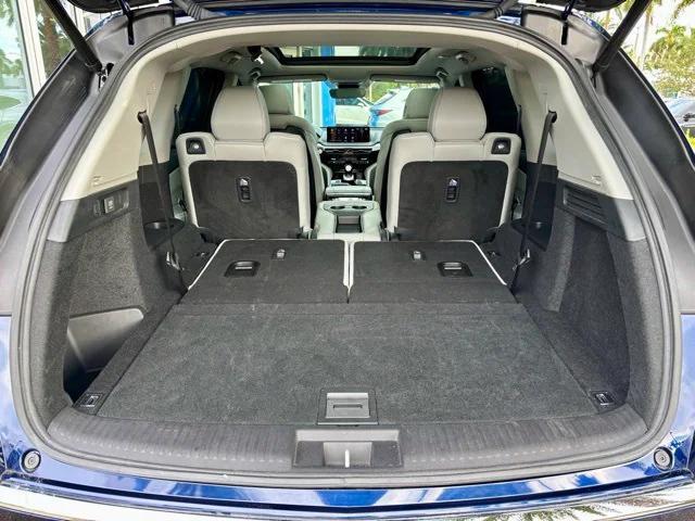 used 2023 Acura MDX car, priced at $36,826