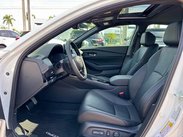 new 2025 Honda Accord Hybrid car, priced at $35,116
