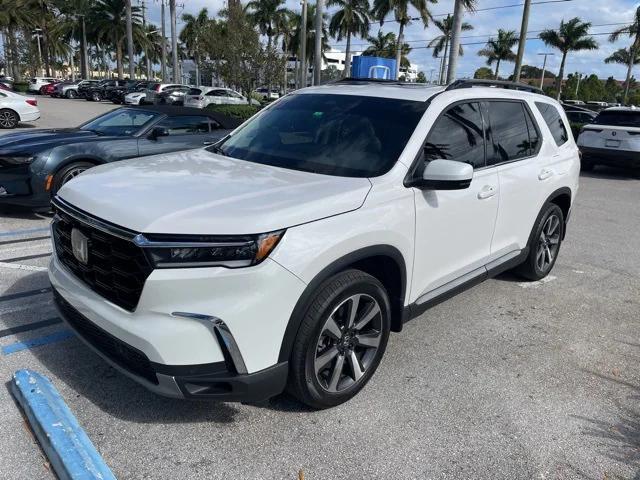 used 2023 Honda Pilot car, priced at $38,880