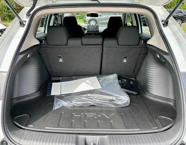 new 2025 Honda HR-V car, priced at $27,792