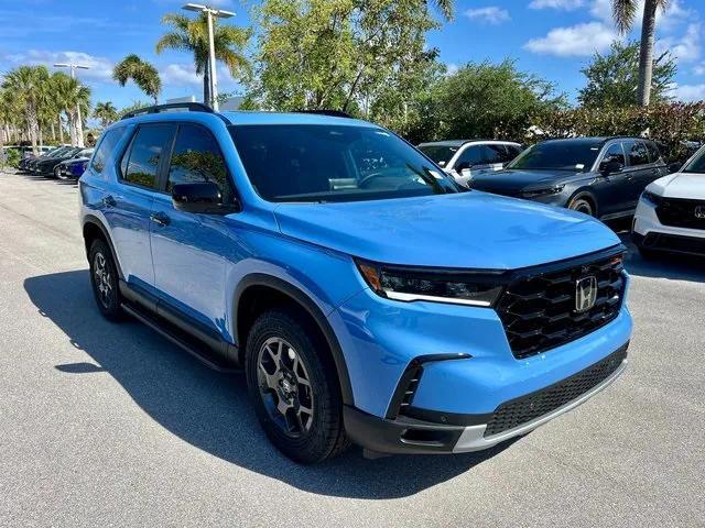 new 2025 Honda Pilot car, priced at $48,329