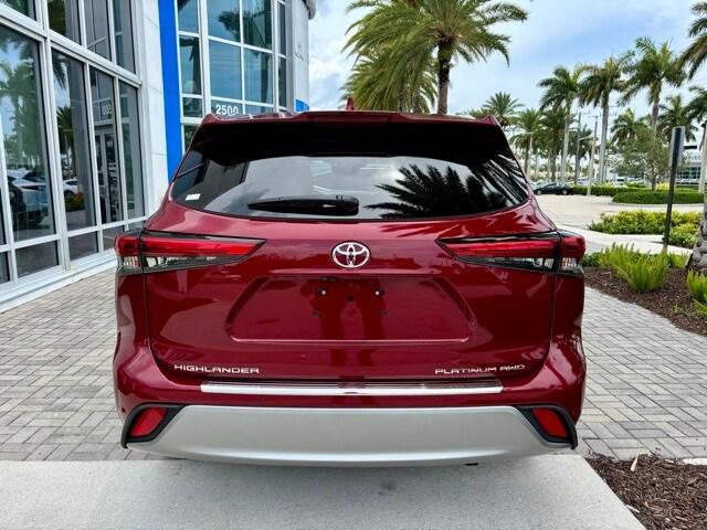 used 2021 Toyota Highlander car, priced at $42,230