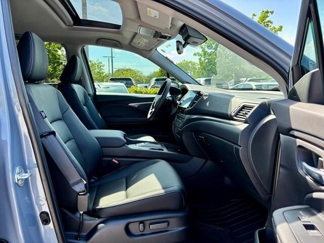 new 2025 Honda Ridgeline car, priced at $43,856