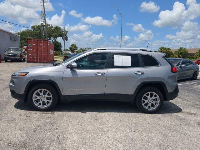 used 2018 Jeep Cherokee car, priced at $16,484