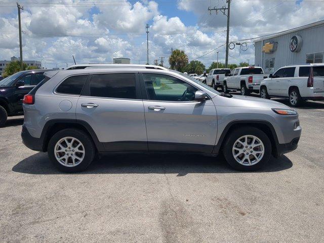 used 2018 Jeep Cherokee car, priced at $16,484