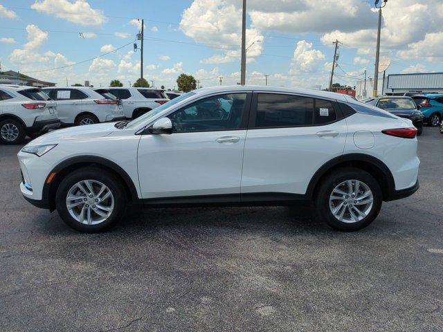 new 2025 Buick Envista car, priced at $22,984