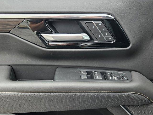 new 2025 Chevrolet Tahoe car, priced at $71,580