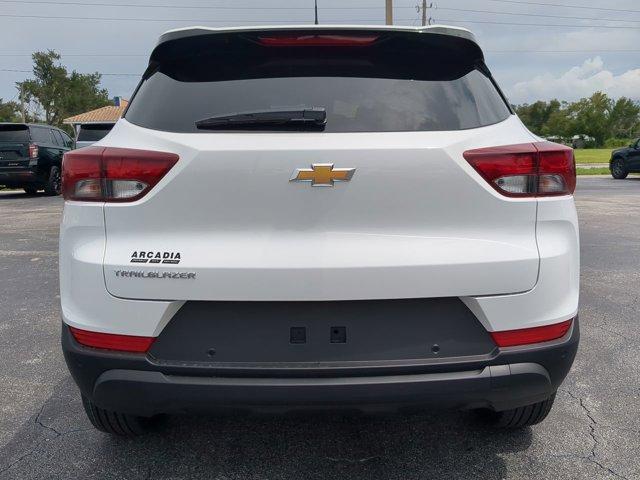 new 2026 Chevrolet TrailBlazer car, priced at $23,500