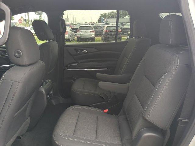 used 2025 Chevrolet Traverse car, priced at $35,884