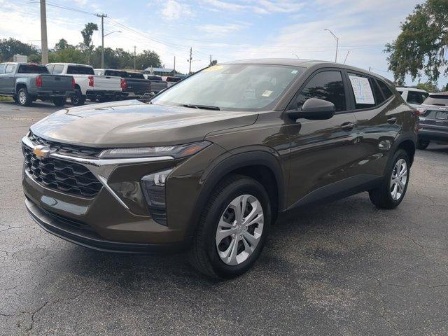 used 2024 Chevrolet Trax car, priced at $18,984