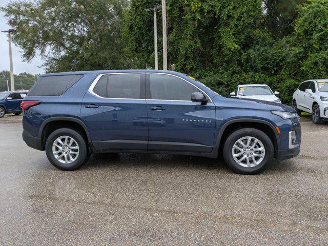 used 2022 Chevrolet Traverse car, priced at $23,484