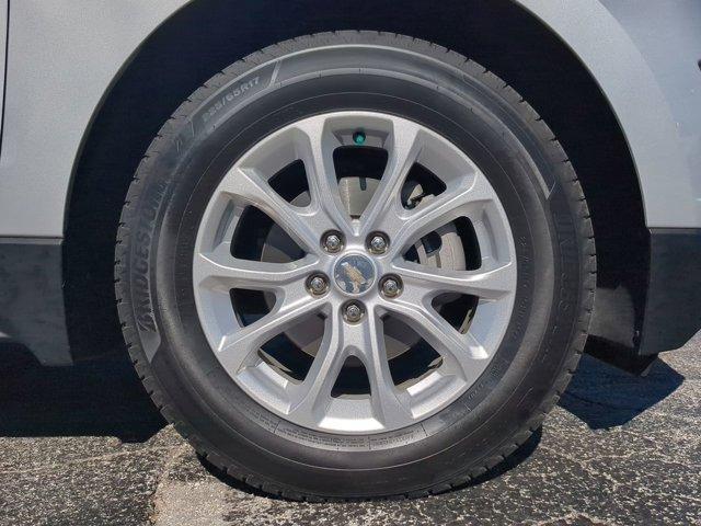 used 2020 Chevrolet Equinox car, priced at $19,484