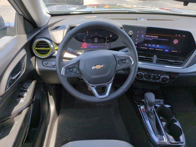 new 2025 Chevrolet Trax car, priced at $23,104