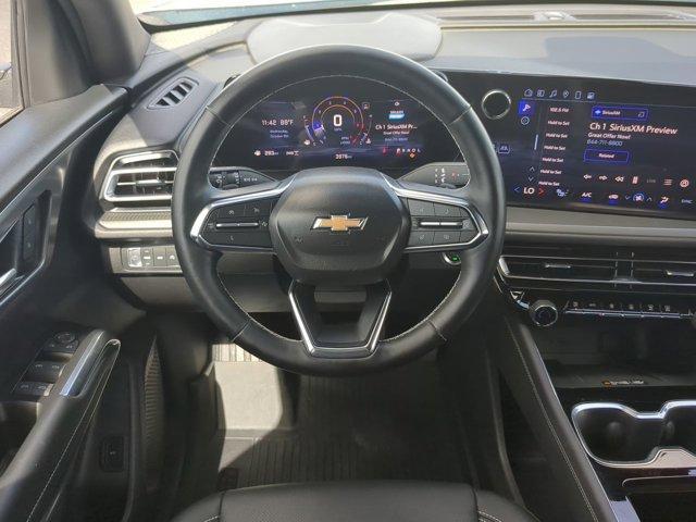 used 2024 Chevrolet Traverse car, priced at $39,384