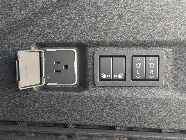 new 2025 Chevrolet Tahoe car, priced at $73,384