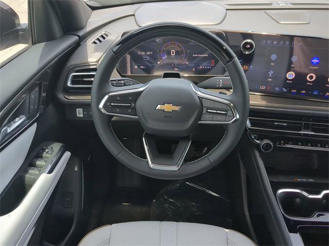 new 2025 Chevrolet Traverse car, priced at $53,363