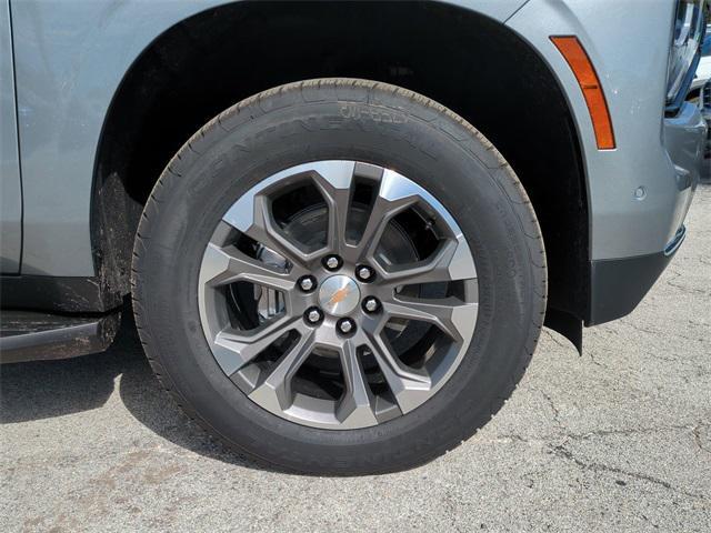 new 2026 Chevrolet Suburban car, priced at $63,437