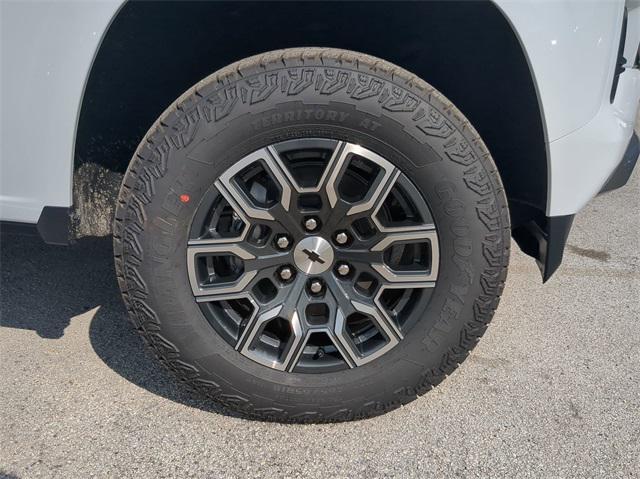 new 2025 Chevrolet Colorado car, priced at $44,953