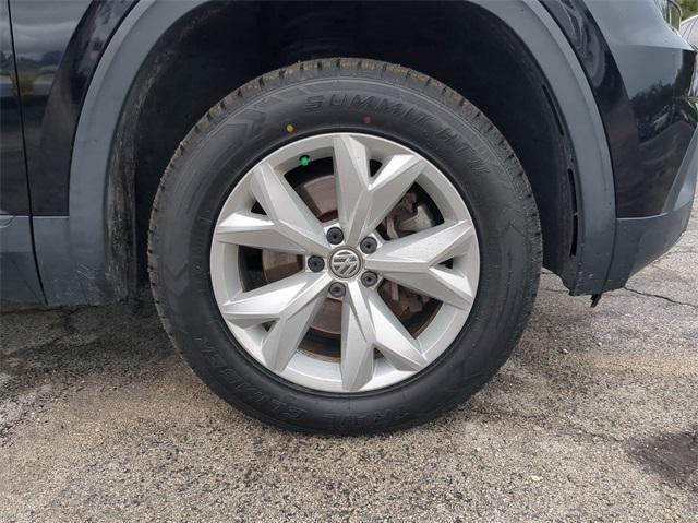 used 2018 Volkswagen Atlas car, priced at $15,999