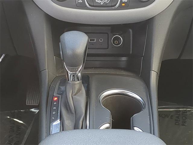 used 2022 Chevrolet Equinox car, priced at $19,999