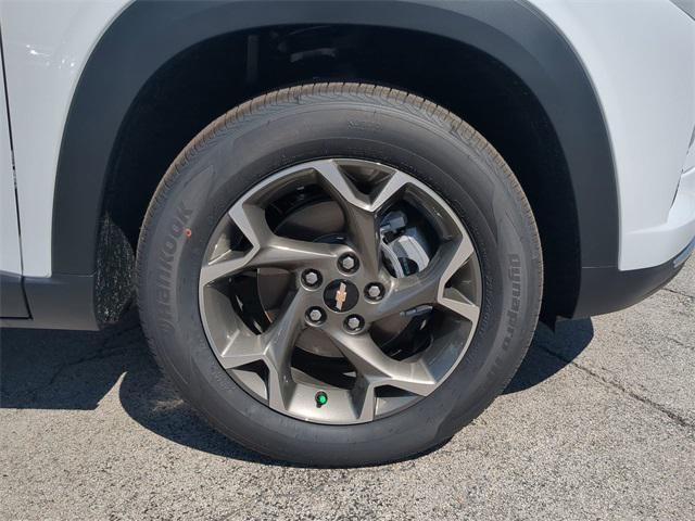 new 2025 Chevrolet Trax car, priced at $23,953