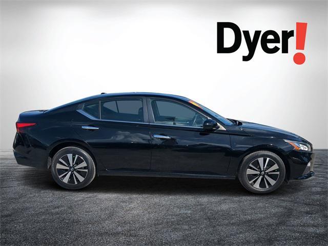 used 2022 Nissan Altima car, priced at $19,999