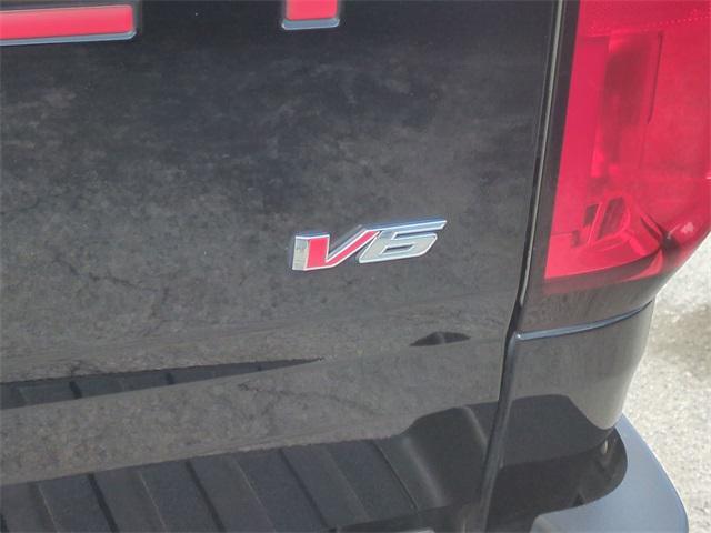 used 2022 Chevrolet Colorado car, priced at $24,999