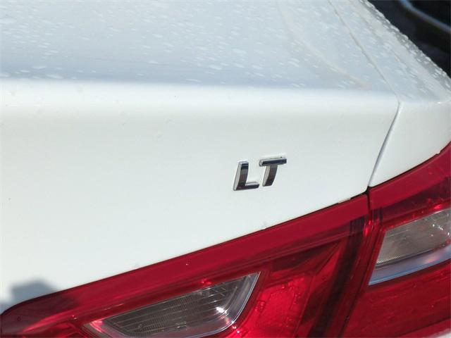 used 2024 Chevrolet Malibu car, priced at $18,999
