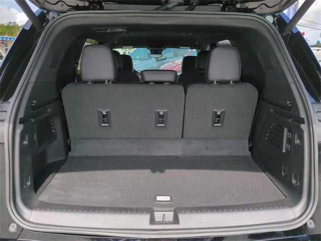 new 2026 Chevrolet Traverse car, priced at $54,736