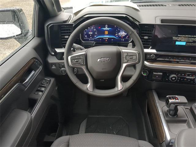 new 2025 Chevrolet Silverado 1500 car, priced at $52,626