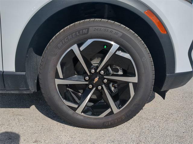 new 2025 Chevrolet Equinox EV car, priced at $25,084
