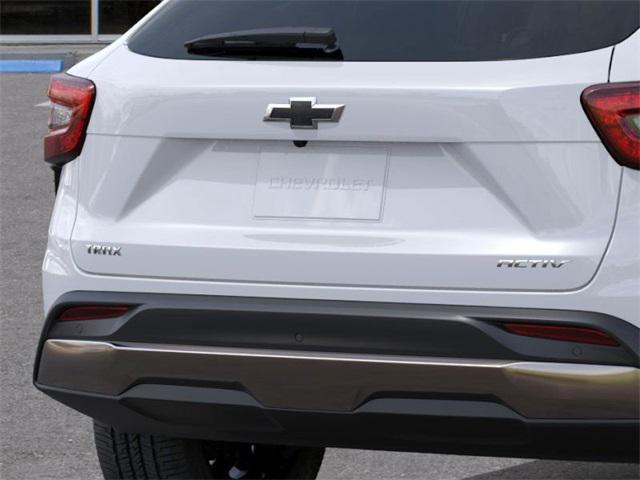 new 2025 Chevrolet Trax car, priced at $24,311