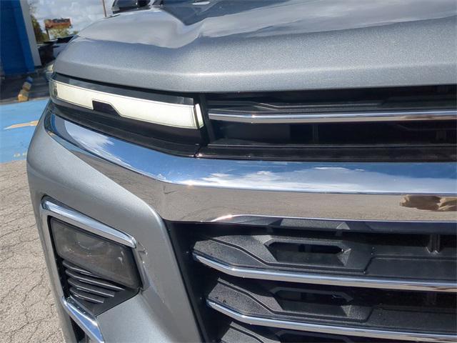 new 2025 Chevrolet Traverse car, priced at $45,499