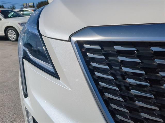 used 2021 Cadillac XT5 car, priced at $27,999