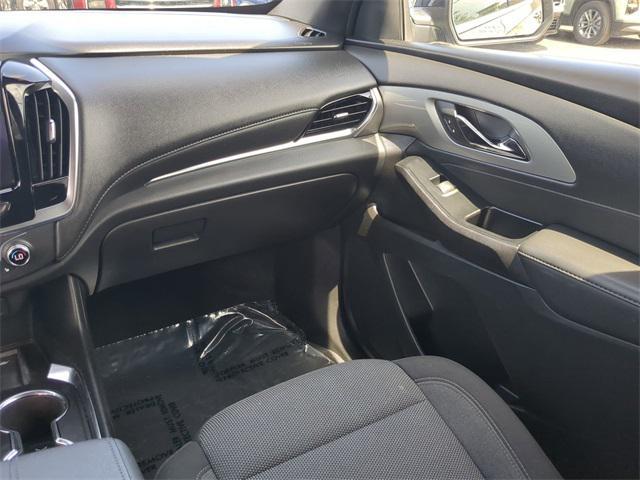 used 2023 Chevrolet Traverse car, priced at $28,999