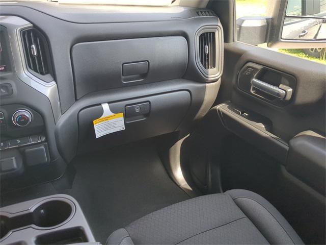 new 2025 Chevrolet Silverado 2500 car, priced at $54,176